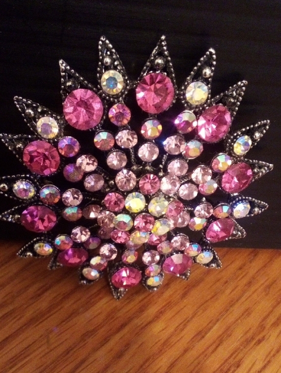None Jewelry - Pink Crystal Burst Brooch